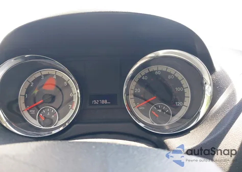 2016 Dodge Grand Caravan American Value Pkg из США, поврежденный, VIN 2C4RDGBG4GR317018